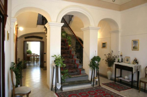 Гостиница Bed & Breakfast Casa Pisanu  Нарболиа